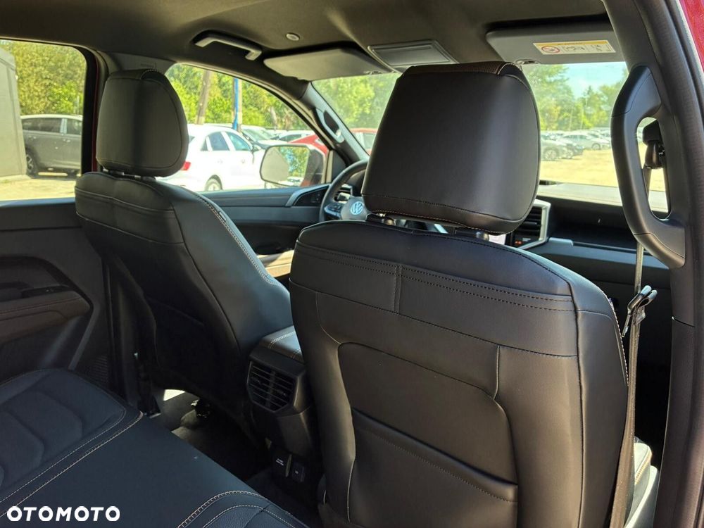 Volkswagen Amarok - 15