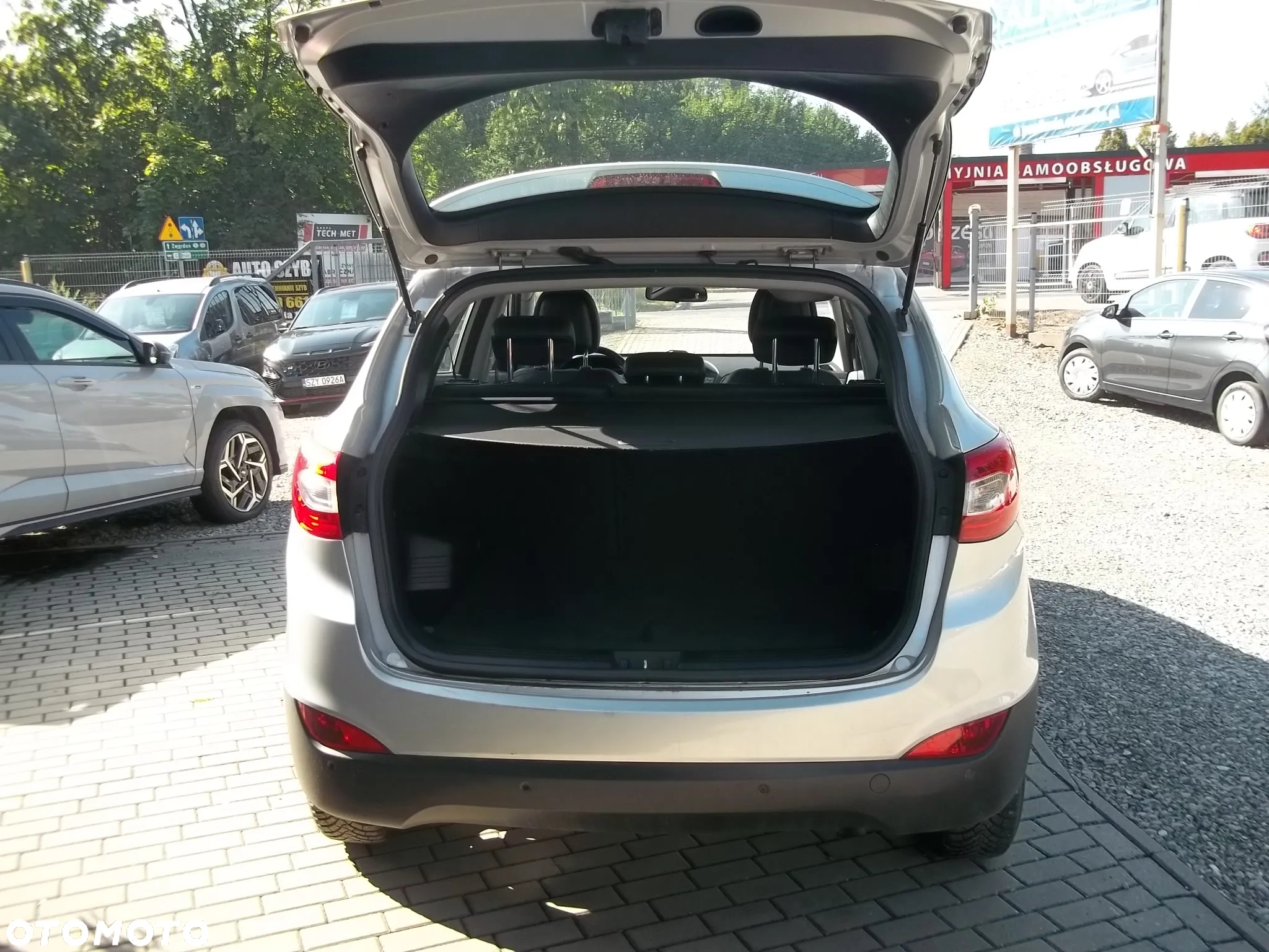 Hyundai ix35 1.6 2WD Fifa World Cup Edition - 8