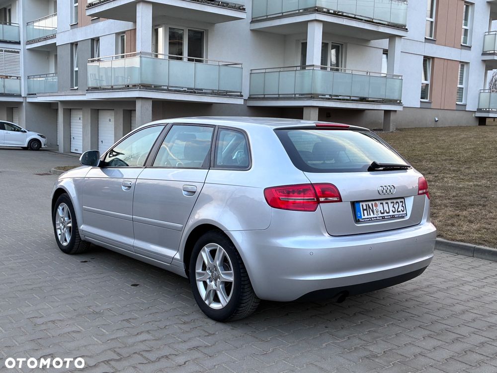 Audi A3 Sportback 1.6 Ambition - 3