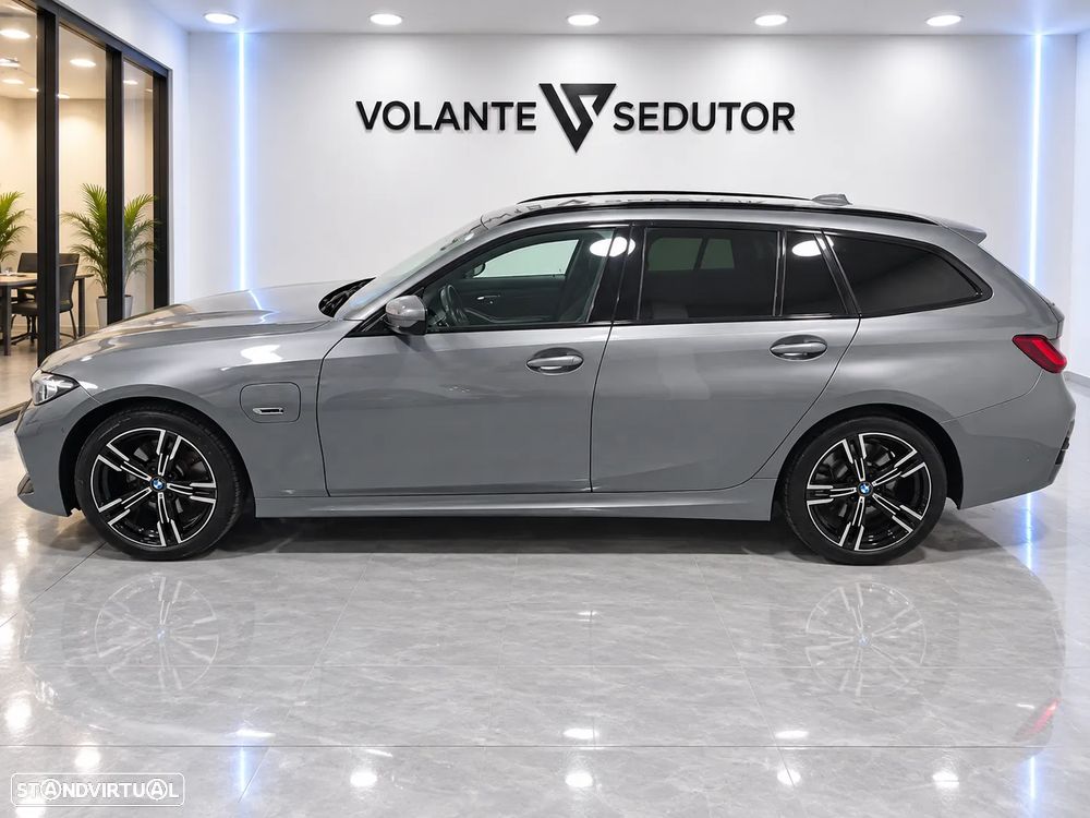BMW 320 2023 photo 4