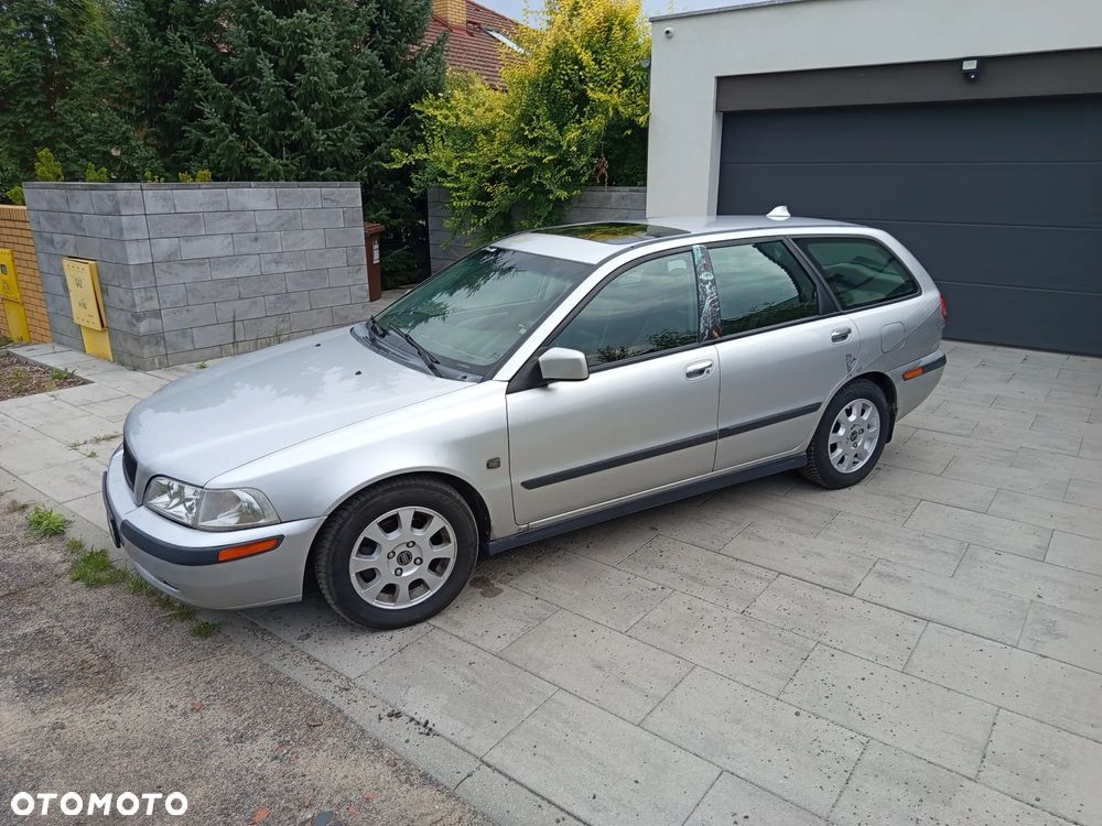 Volvo V40 1.8 '75' Elegance - 14