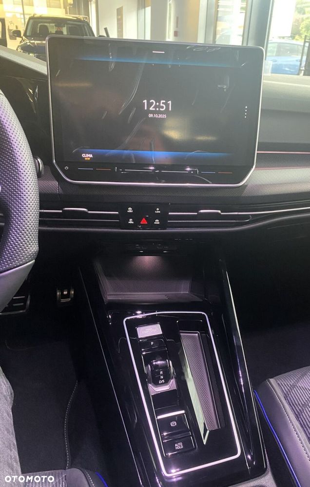 Volkswagen Golf - 13