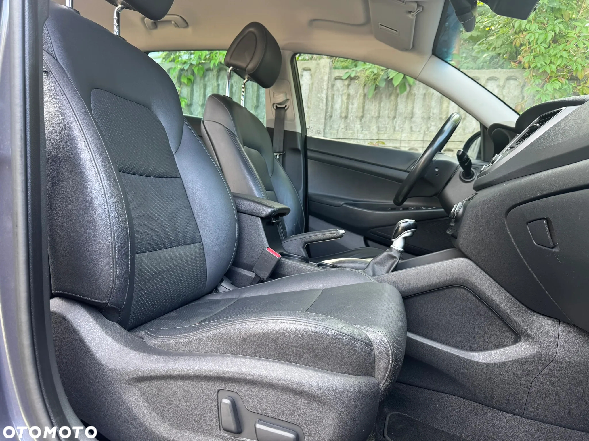 Hyundai Tucson 1.7 CRDI BlueDrive Style 2WD - 23