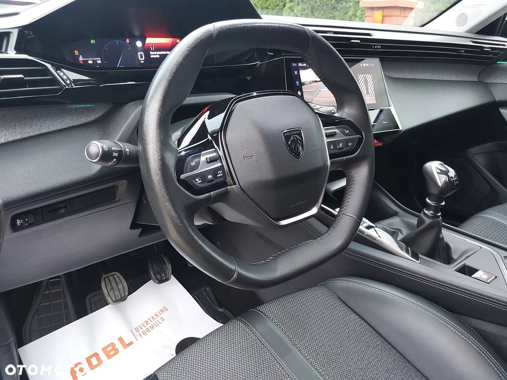 Peugeot 308 - 16