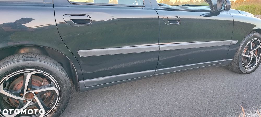 Volvo V70 2.4 D Black Edition - 21