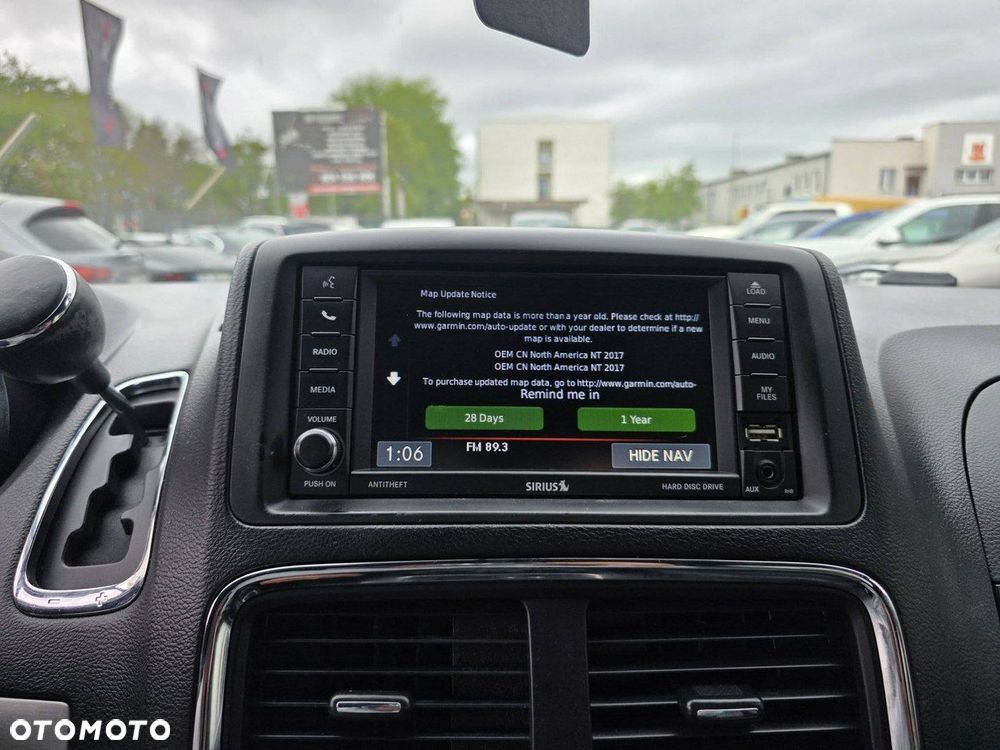 Dodge Grand Caravan - 19