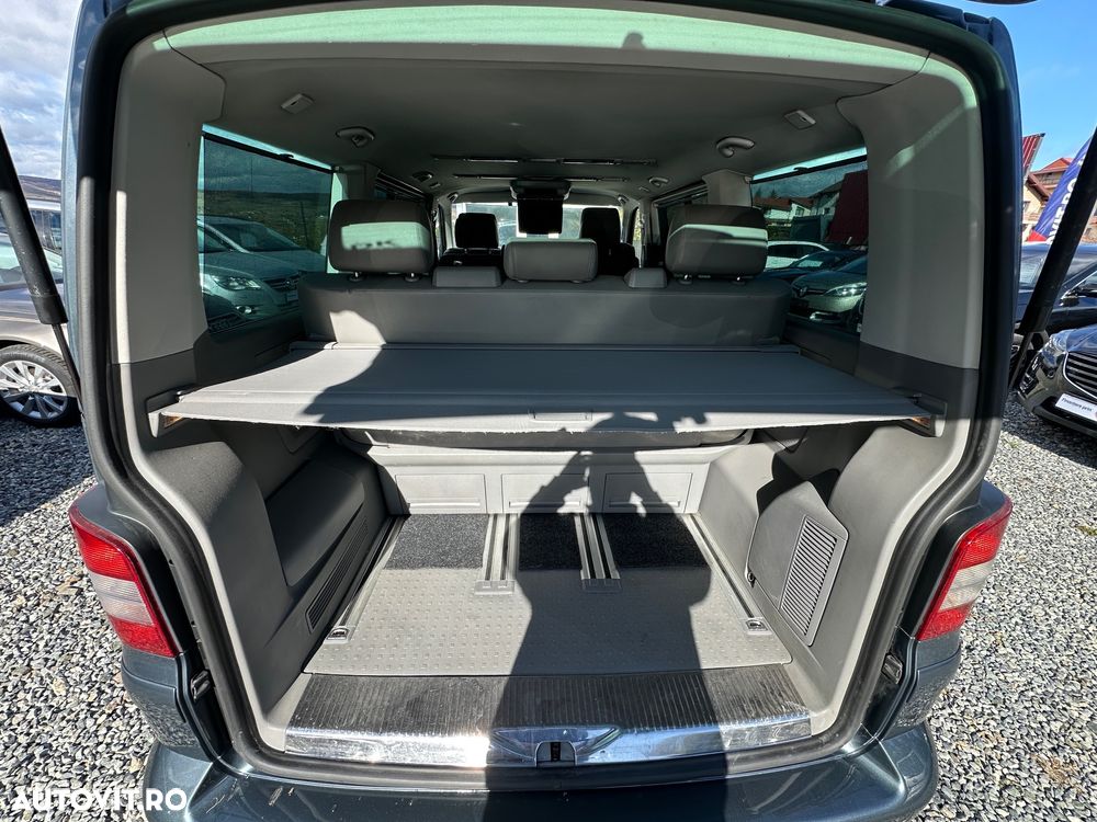 Volkswagen Multivan - 34