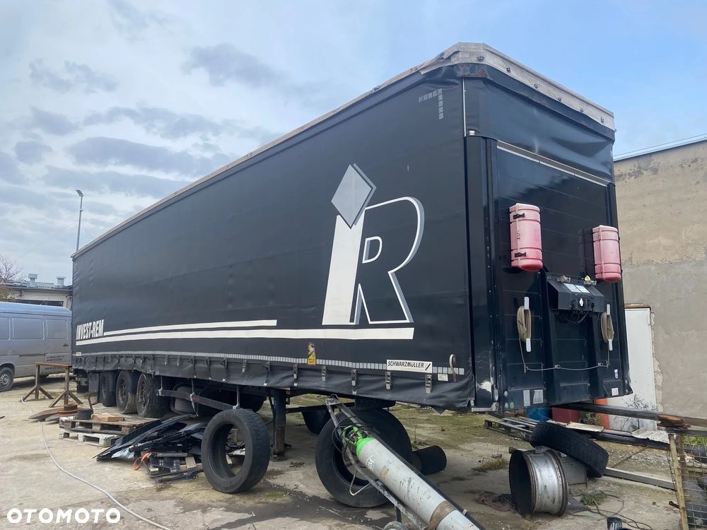 Schwarzmuller MEGA - 4