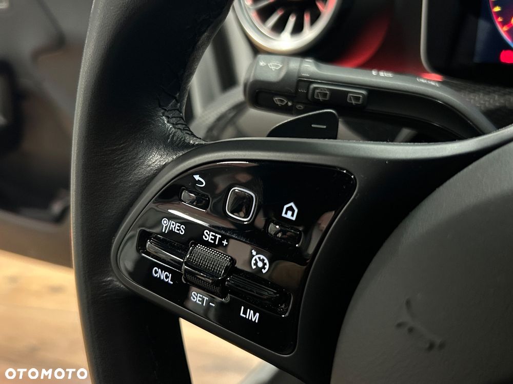 Mercedes-Benz Klasa A 220 4-Matic 7G-DCT - 20