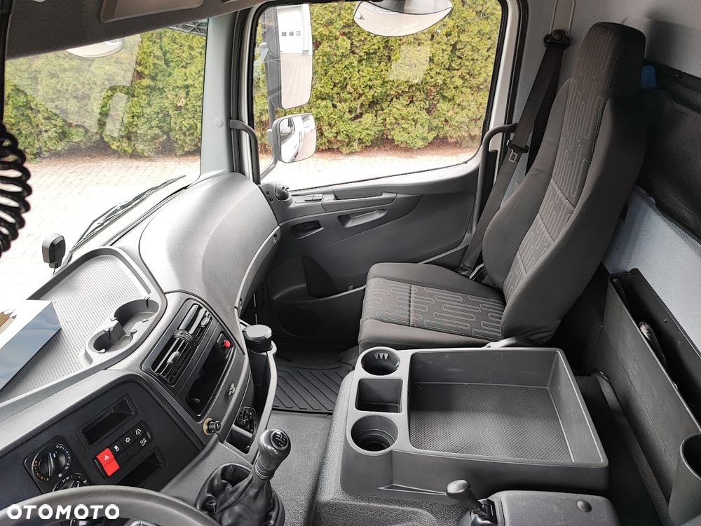 Mercedes-Benz ATEGO 1221 - 18