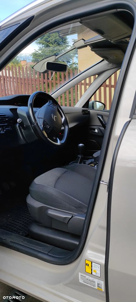 Citroën C4 Picasso 1.2 PureTech MoreLife S&S - 10