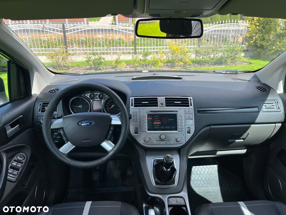 Ford Kuga 2.0 TDCi 4x4 Titanium - 11
