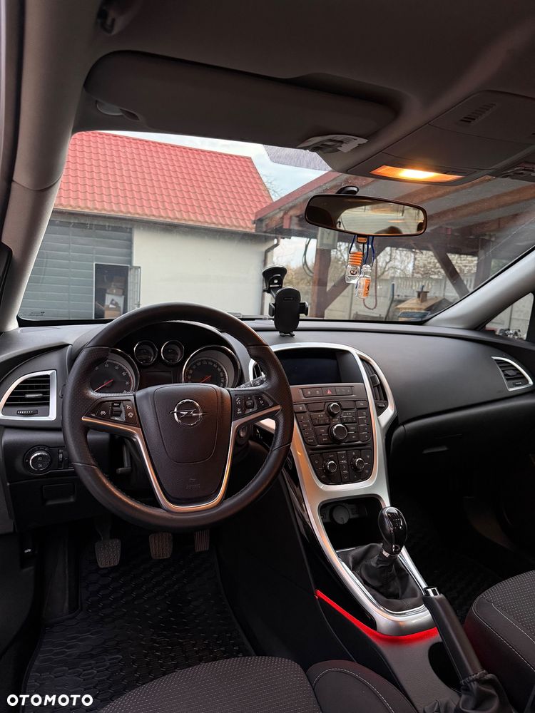 Opel Astra 1.4 T Energy EU6 - 9