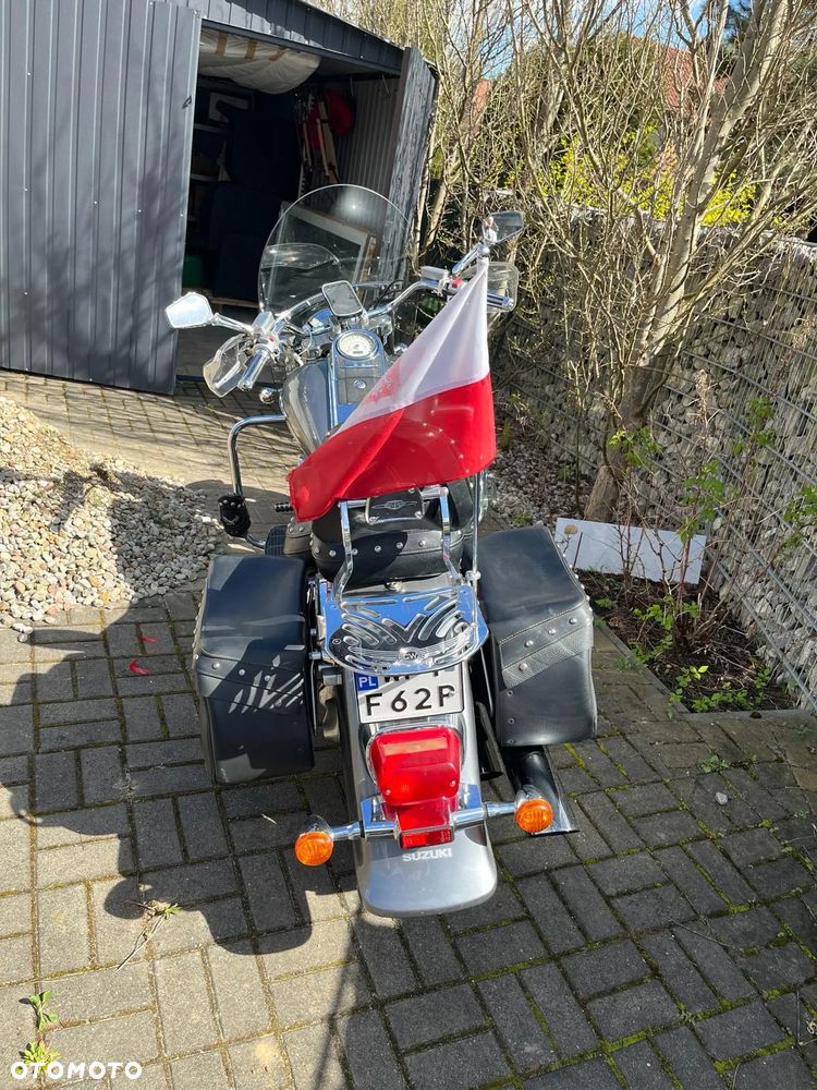 Suzuki Boulevard - 3