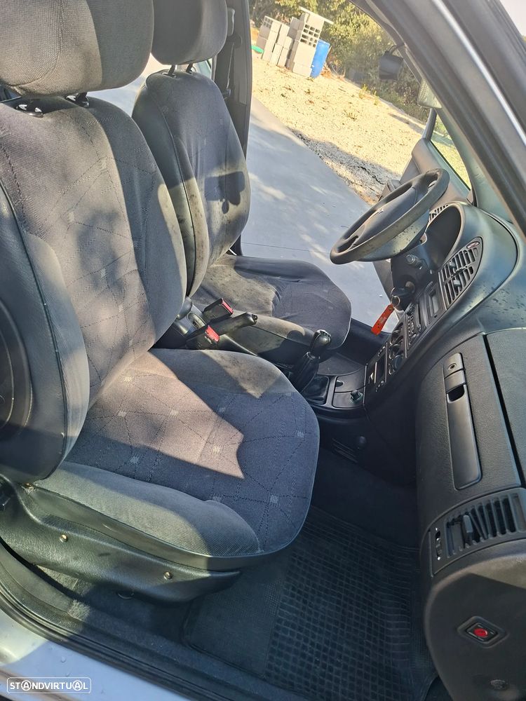 Citroën Xsara 2.0 HDi 90 SX - 6