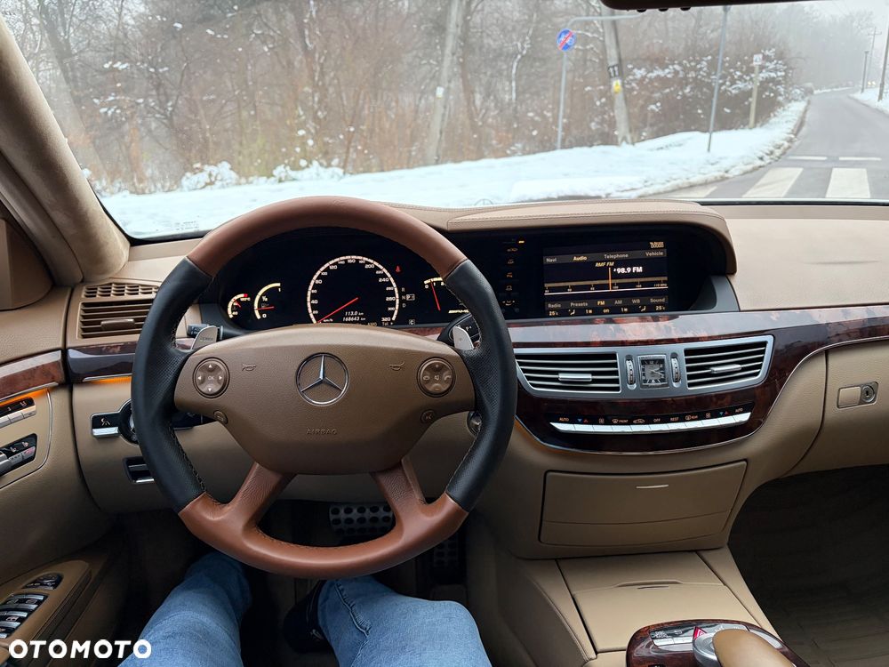 Mercedes-Benz Klasa S 63 AMG - 32