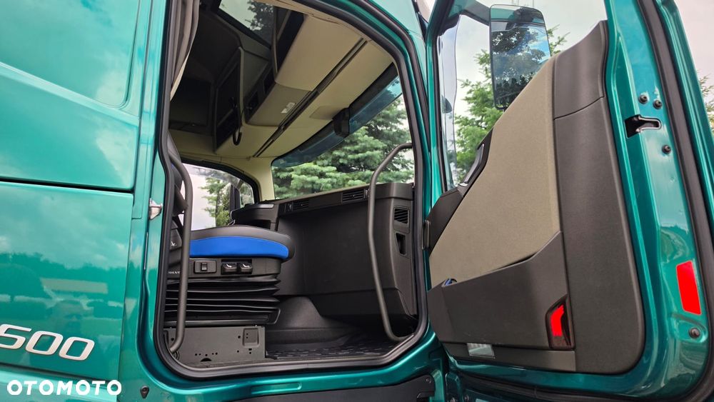 Volvo ///FH500///2023///GLOBETROTTER/// XXL///HYDRAULIKA///FULL LED///VIRTUAL COCPIT///ALUFELGI///KLIMATYZACJA POSTOJOWA///NAWIGACJA///TV///WAGA/// KAMERA///STAN BARDZO DOBRY - 25