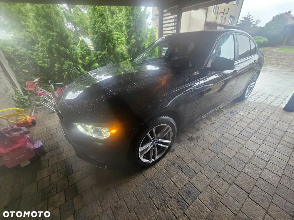 BMW Seria 3 320i Advantage sport - 5