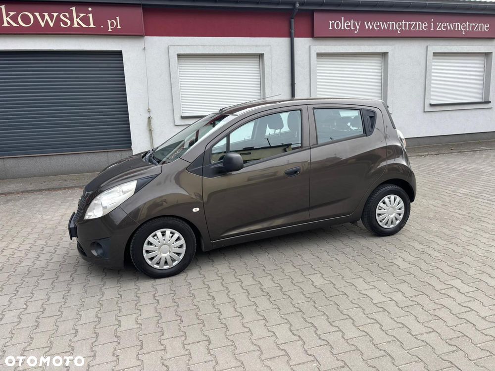 Chevrolet Spark - 22