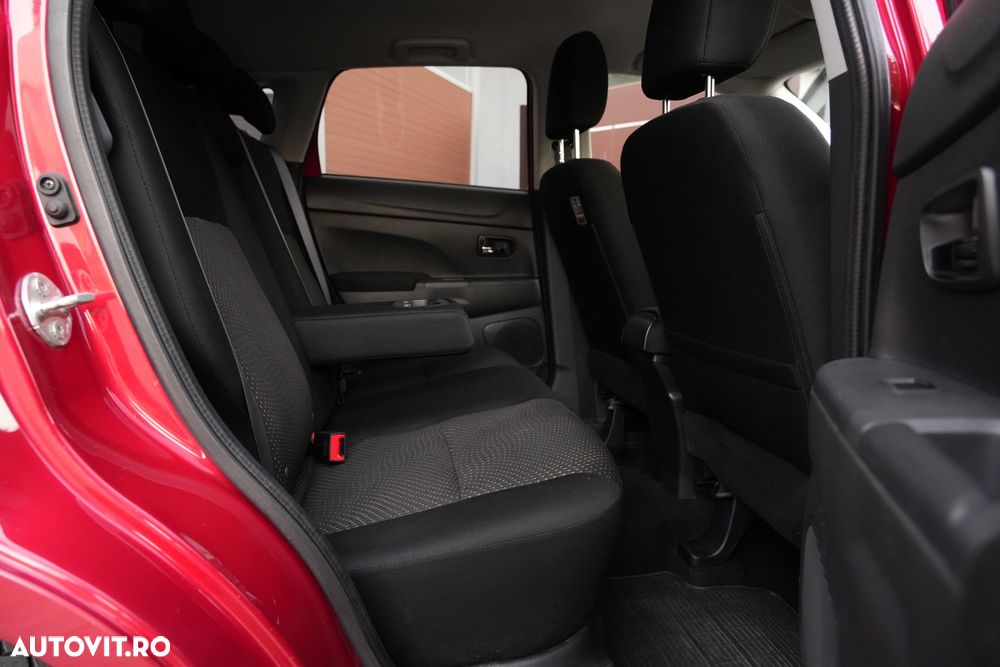 Mitsubishi ASX 1.8 DI-D 4WD Diamant Edition - 14