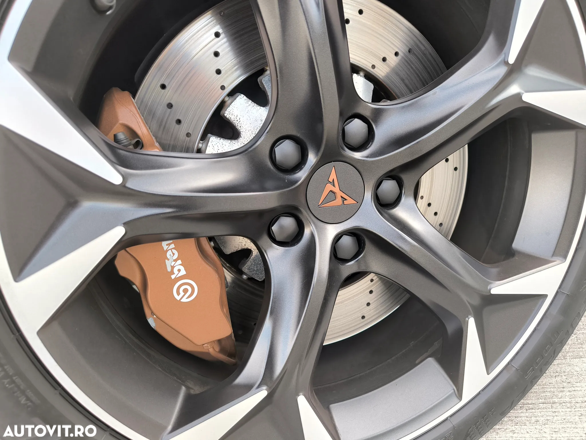 Cupra Formentor VZ 2.0 TSI 4DRIVE DSG - 3