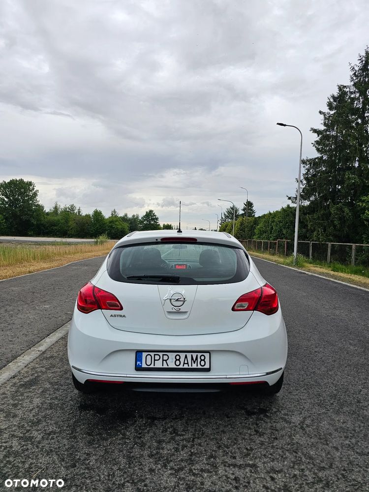 Opel Astra 1.6 - 4