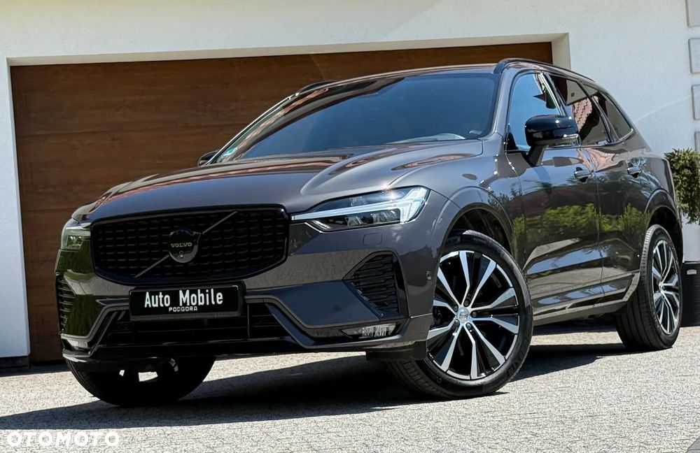 Volvo XC 60 B4 D Plus Dark - 4