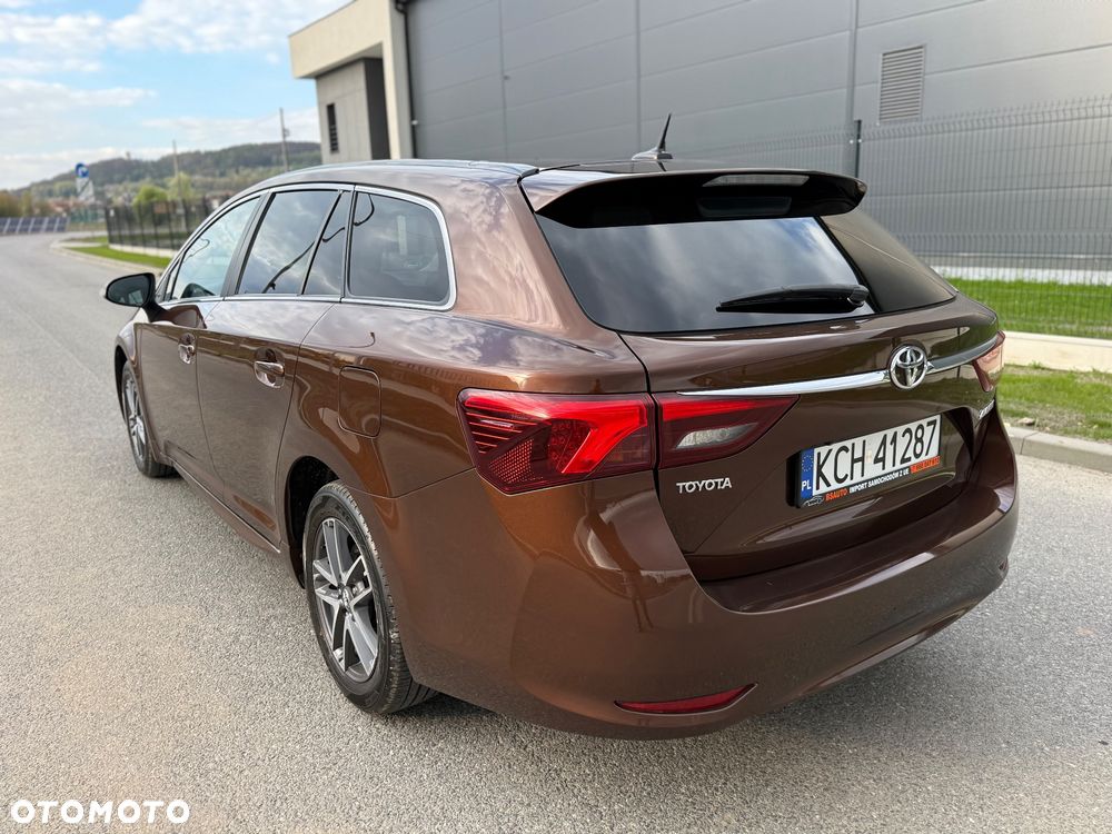 Toyota Avensis Touring Sports 1.8 Edition S+ - 7
