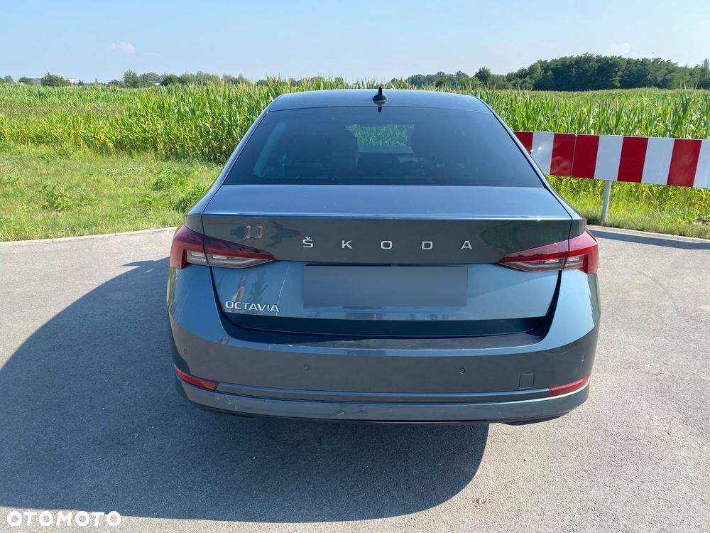 Skoda Octavia 1.5 TSI ACT Ambition - 5