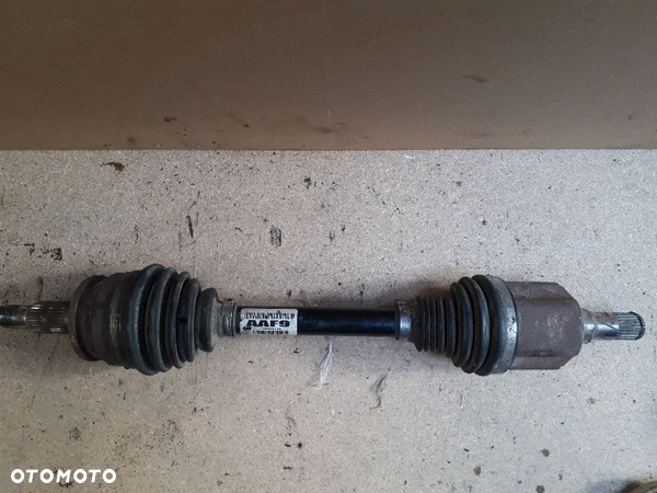 Półoś lewa AAF9 13335155 Astra J 1.4 T