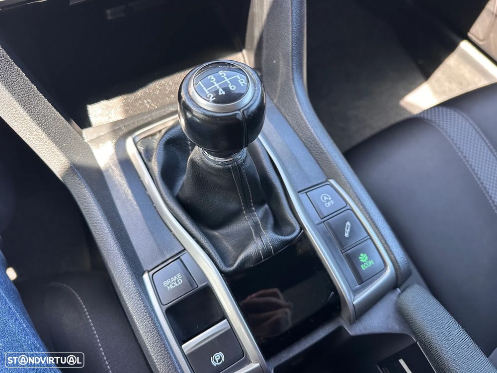 Honda Civic 1.0 i-VTEC Elegance Navi - 10