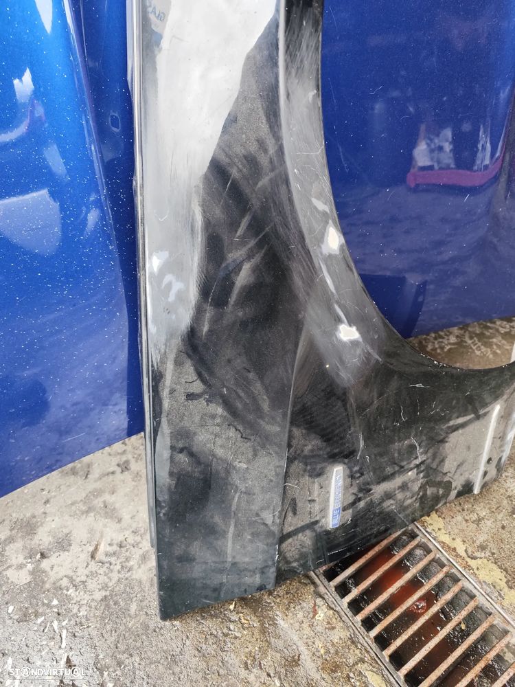 MERCEDES E W212 GUARDA LAMAS DIREITO - GL090 - 9