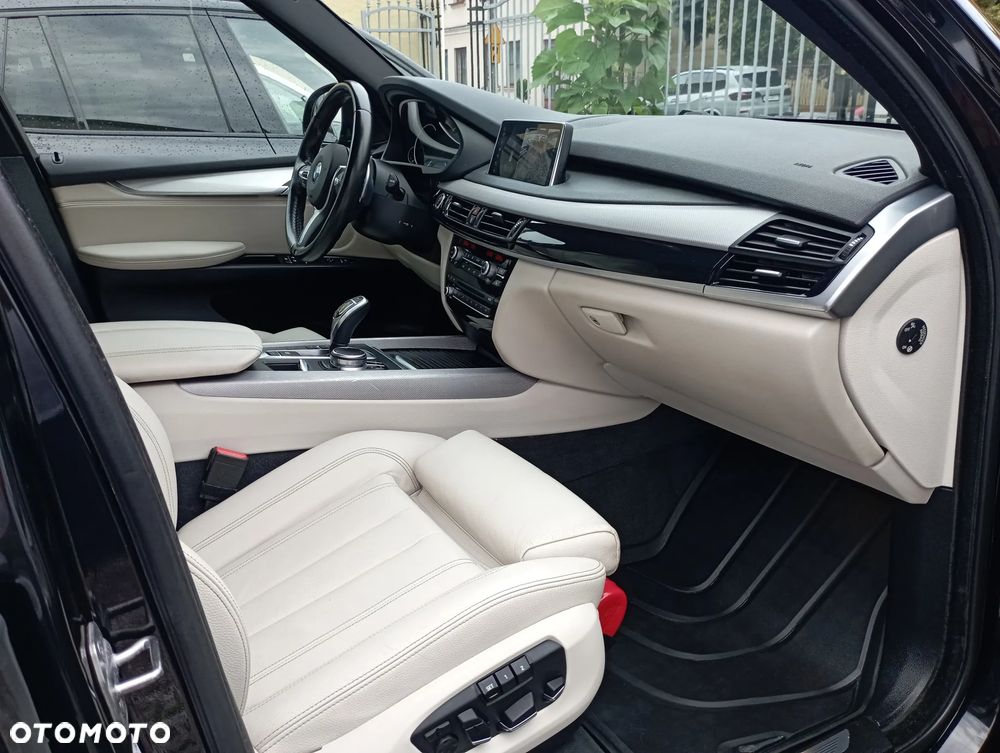 BMW X5 xDrive25d - 9