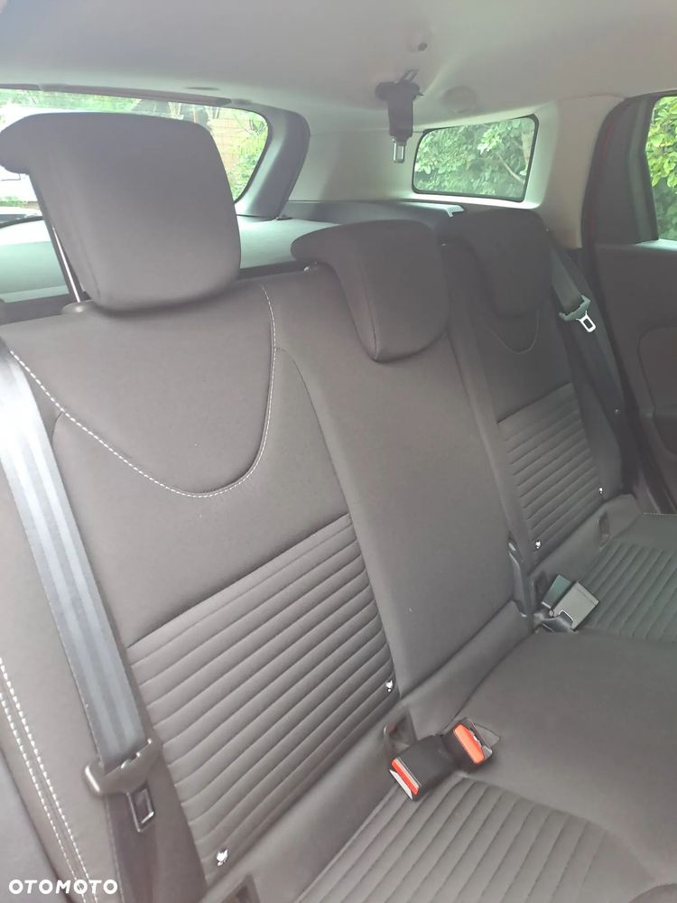 Renault Clio - 10