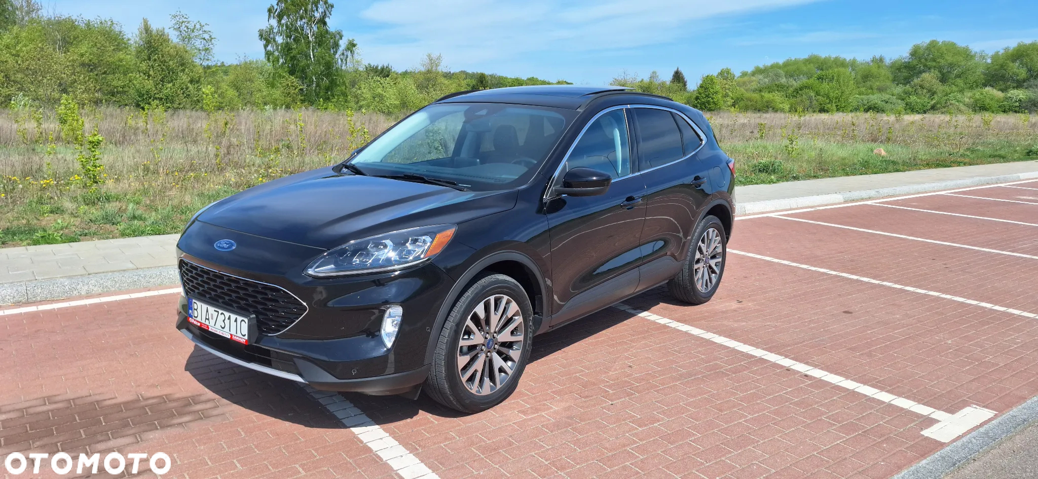 Ford Escape 2.0 EcoBoost AWD Titanium - 27
