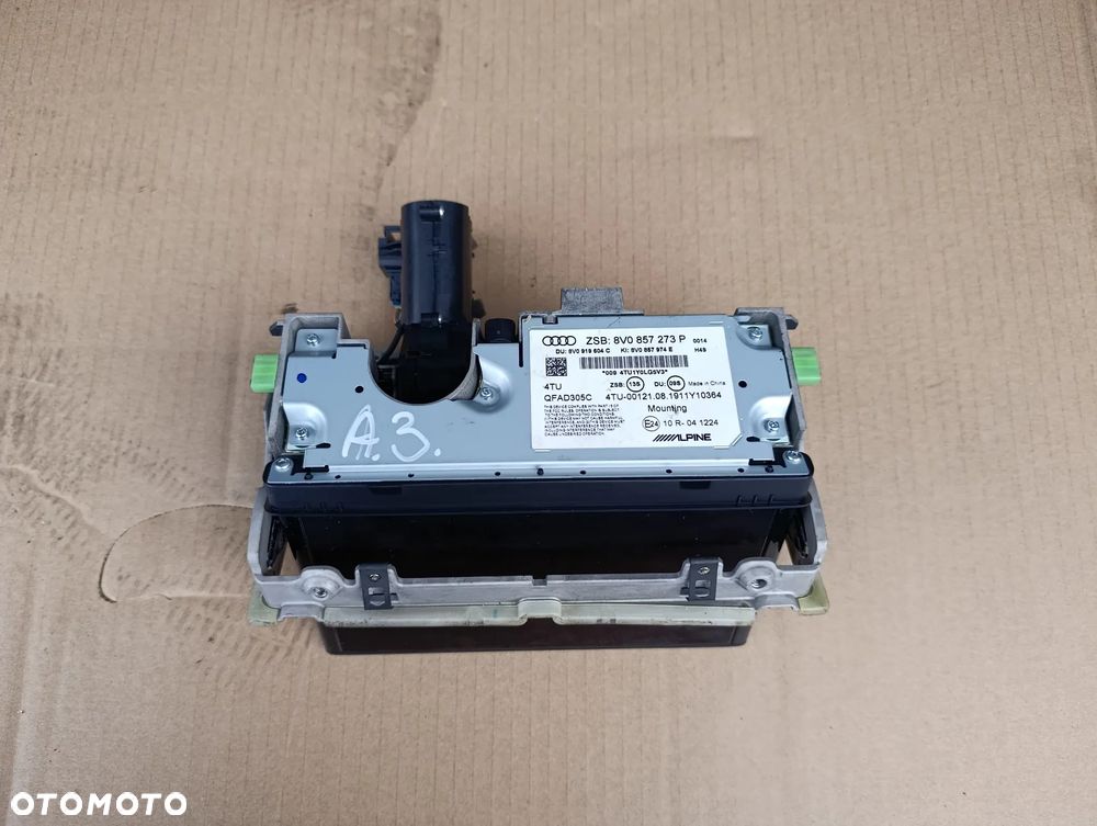 AUDI A3 8V EKRAN WYŚWIETLACZ MONITOR WINDA 8V0857273P - 4