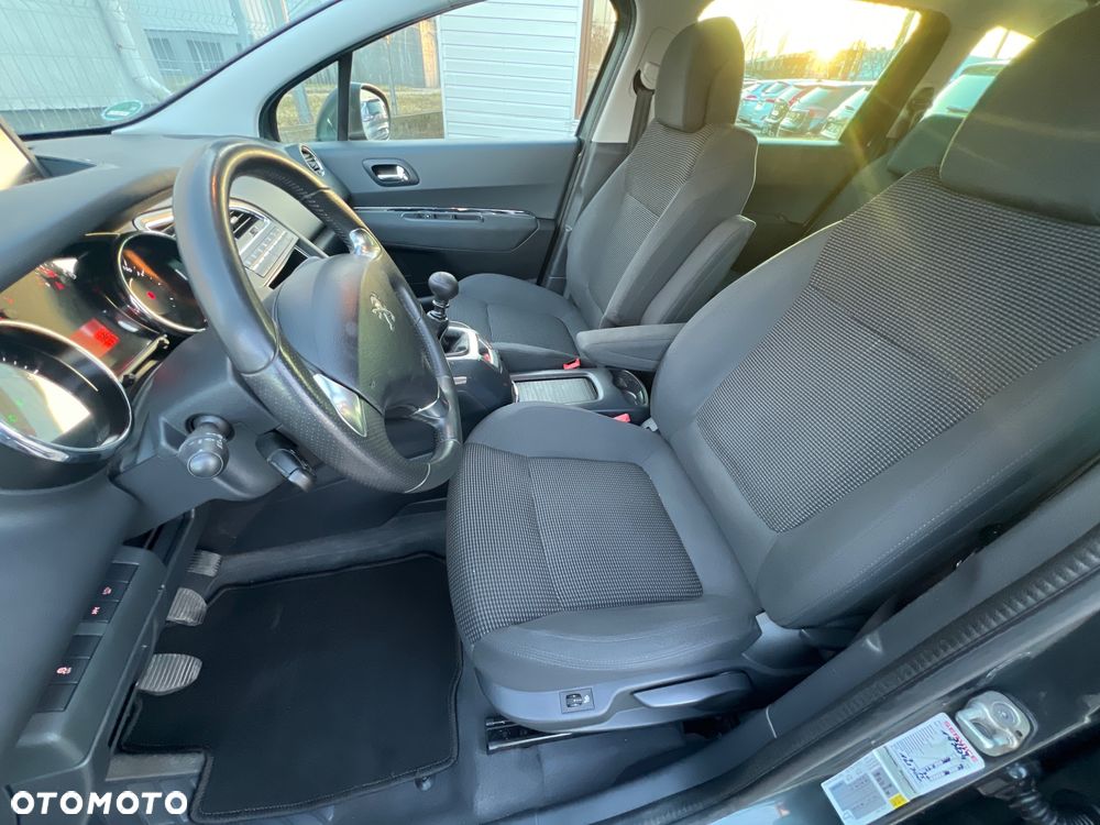 Peugeot 5008 HDI 150 Business-Line - 16