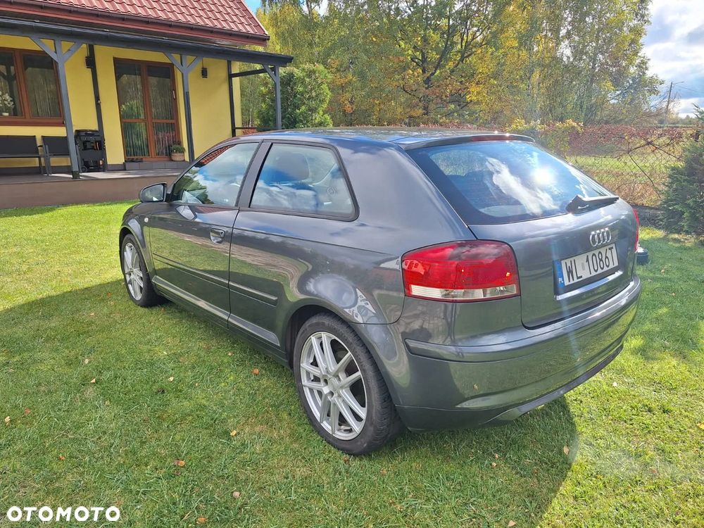 Audi A3 3-drzwiowe 1.9 TDI DPF S line Sportpaket (plus) - 4