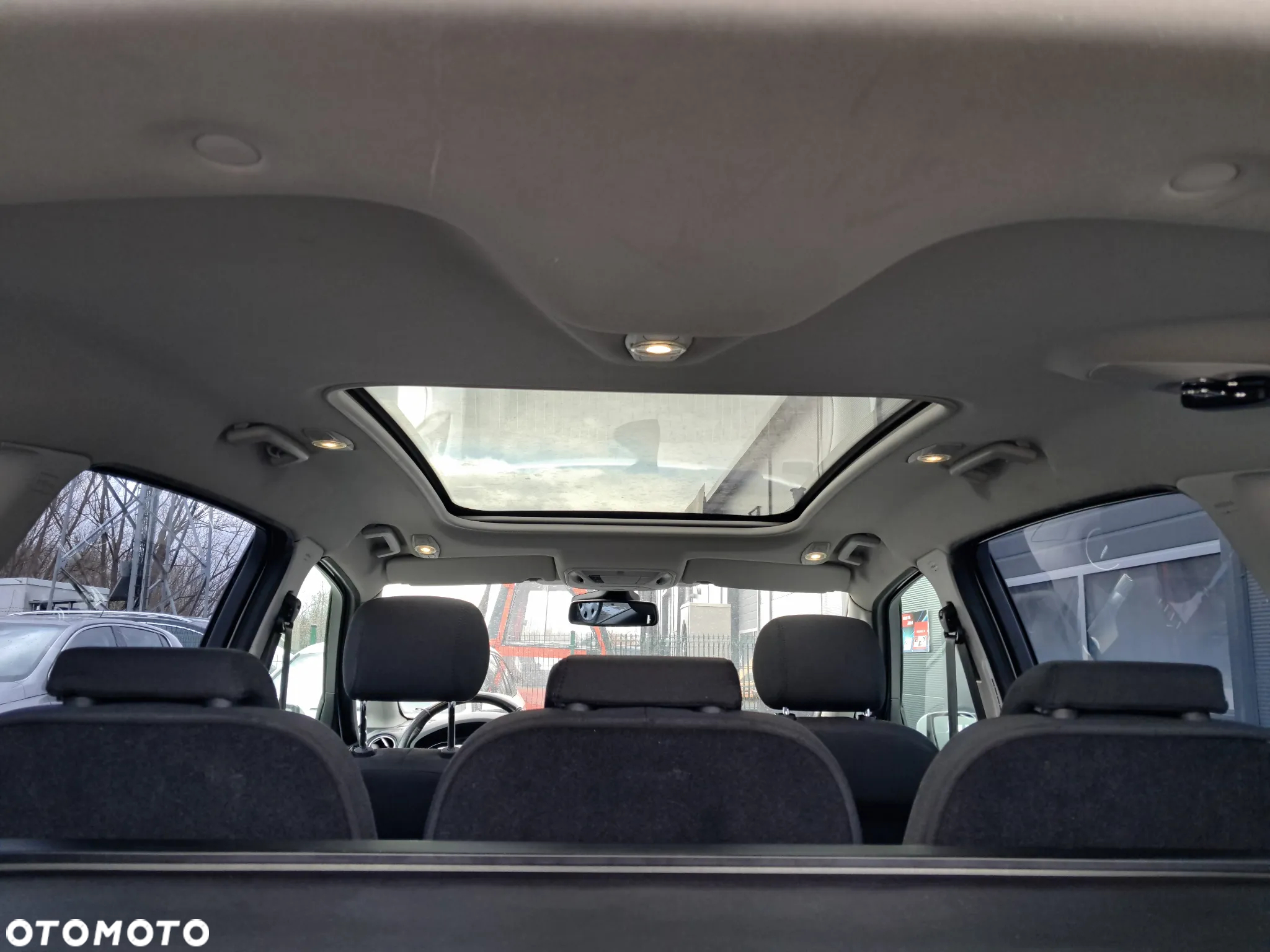 Ford S-Max 2.0 TDCi DPF Titanium - 11