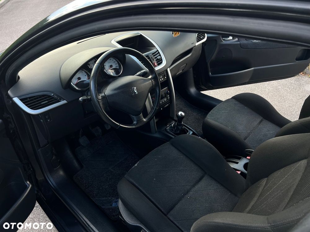 Peugeot 207 - 9