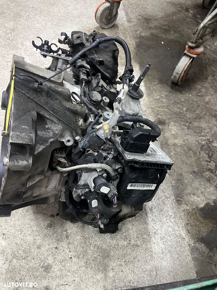 Cutie Viteze 20DR31 Citroen Ds5 508 2.0 hdi 2013 - 1