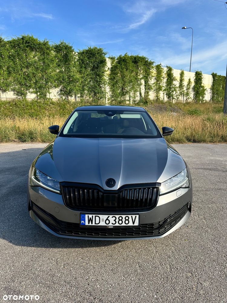 Skoda Superb 2.0 TDI SCR Style DSG - 1