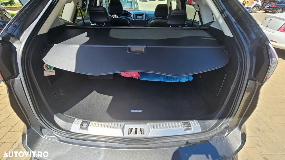 Ford Edge 2.0 TDCi Powershift Vignale - 24