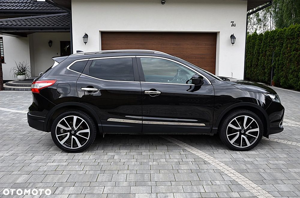 Nissan Qashqai 1.6 DCi Xtronic TEKNA - 9