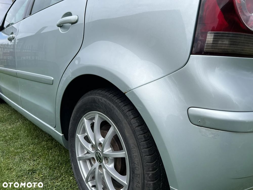 Volkswagen Polo 1.4 TDI DPF BlueMotion - 15