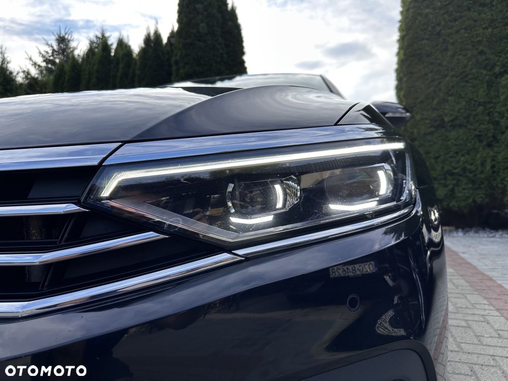 Volkswagen Passat 2.0 TDI EVO Elegance DSG - 16