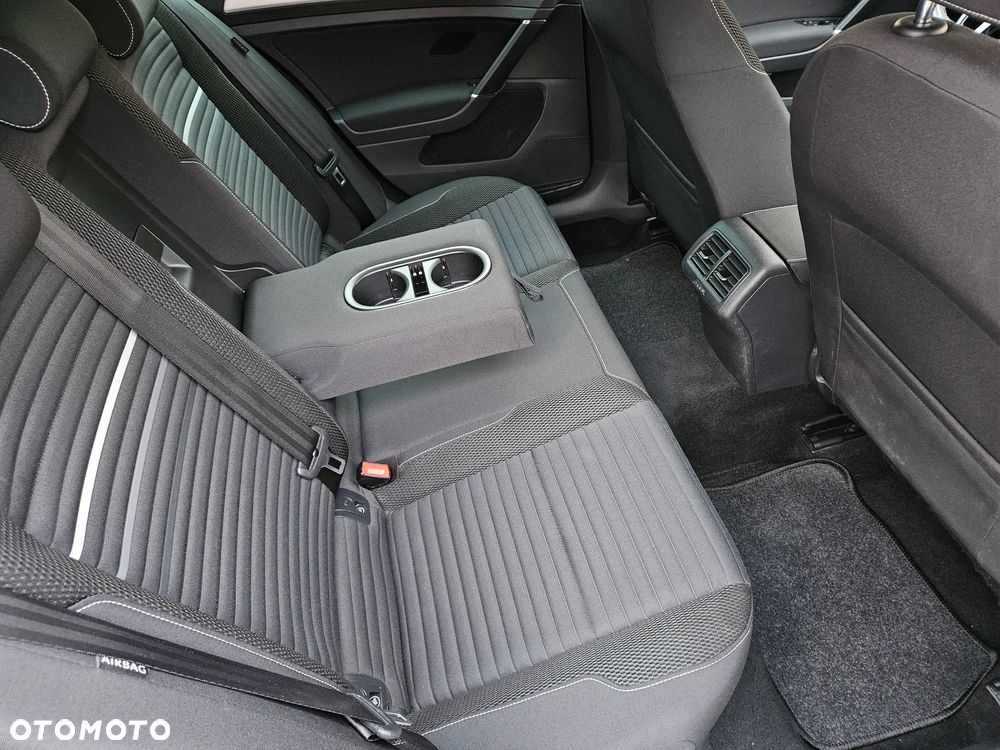Volkswagen Golf 1.6 BlueTDI Cup - 7