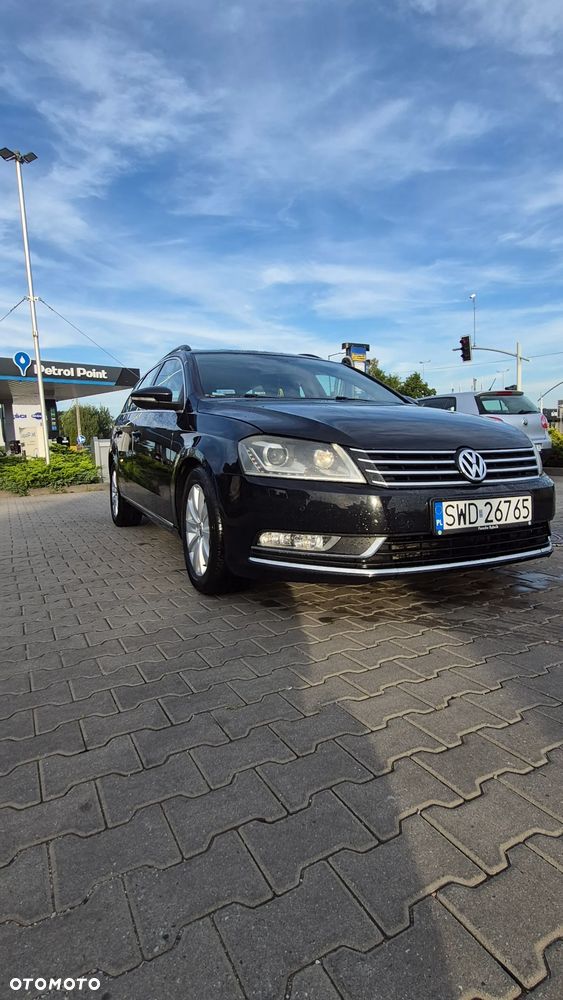 Volkswagen Passat 2.0 TDI Comfortline DSG - 3