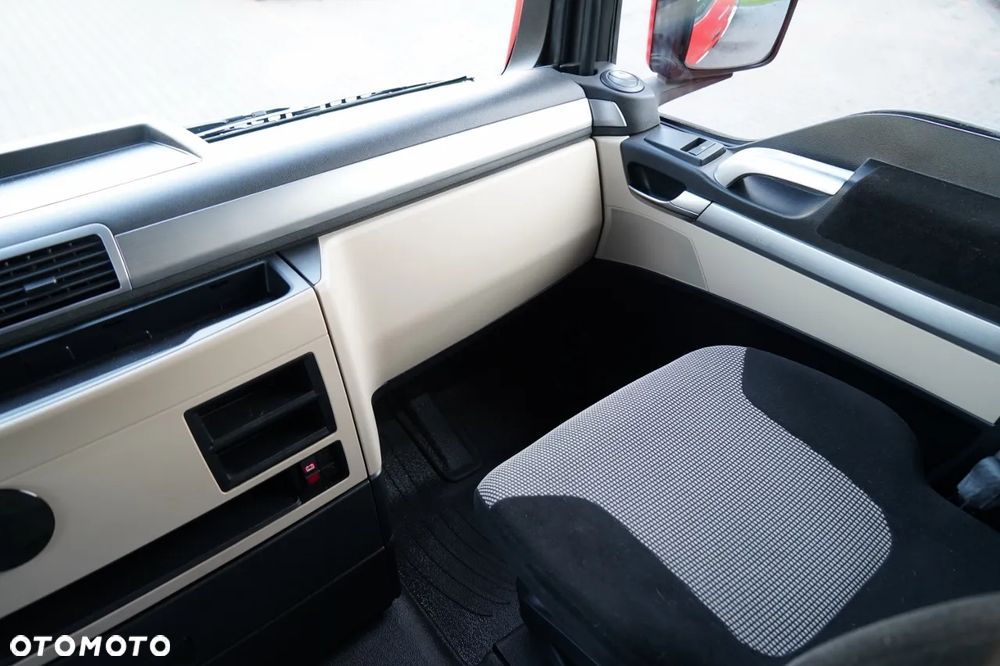 MAN TGX 18.500 / MEGA /  LOW DECK /  XLX / RETARDER / NAVI / PO KONTRAKCIE SERWISOWYM / SPROWADZONY - 31