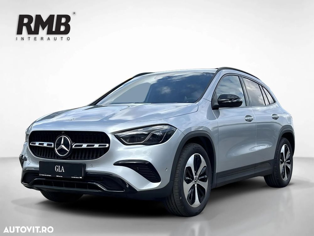 Mercedes-Benz GLA 220 4MATIC MHEV - 2